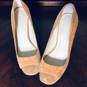 1. State Rianne Suede Pump - Tan
